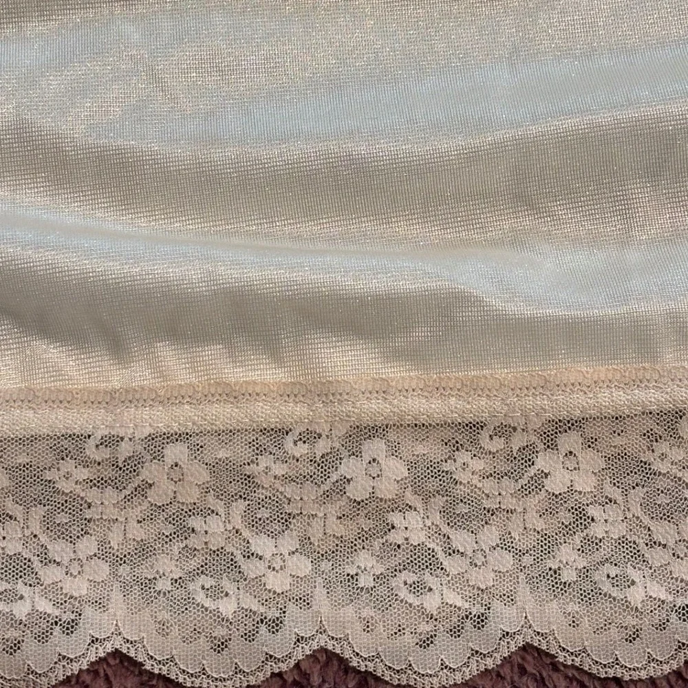 Vintage Cream Lace Trim Half‎ Slip Skirt ILGWU Made in USA Small Lingerie Cream